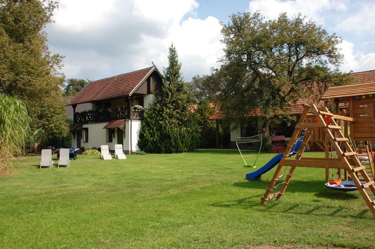 Pension Lukask Бург Экстерьер фото